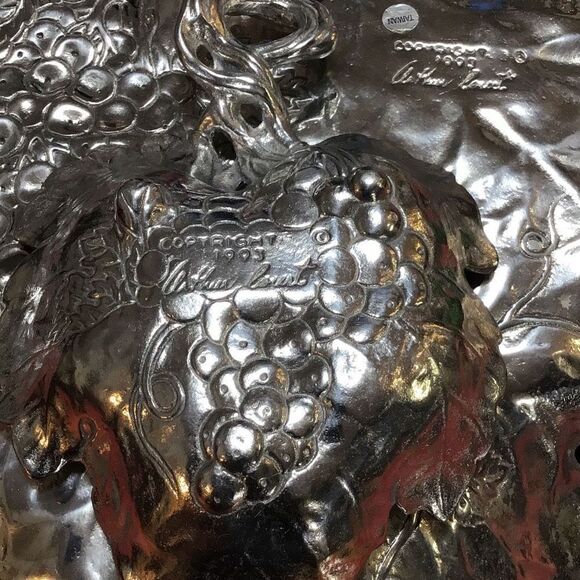 Serving set of 2 Arthur Court grape vines dish and platter - Picture 8 of 9